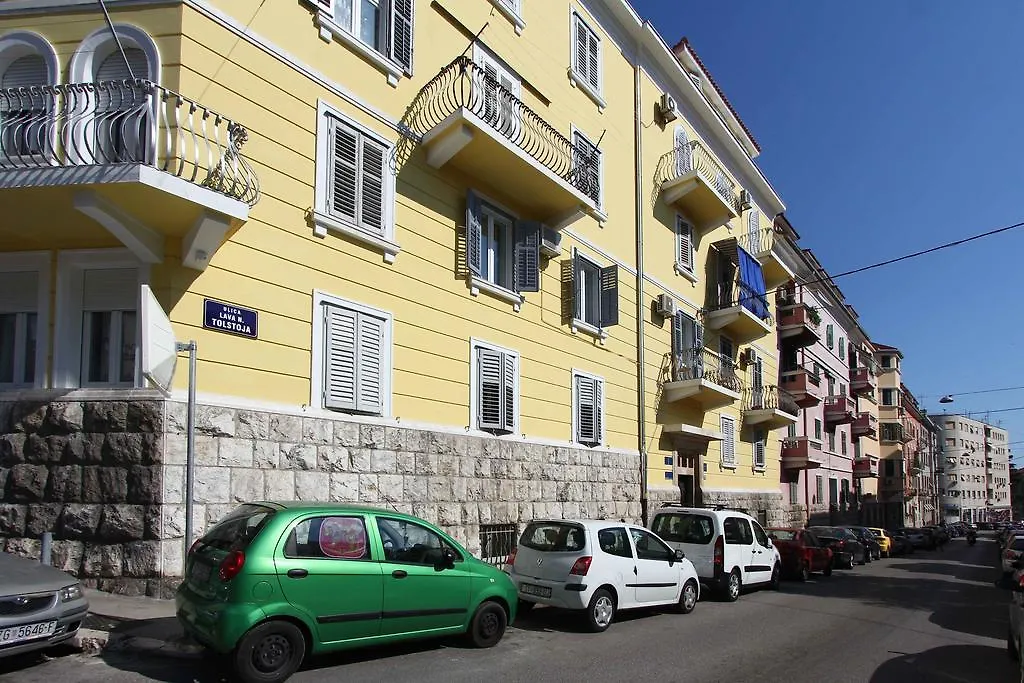 Apartment Jasmin Split 4*,  Croatia